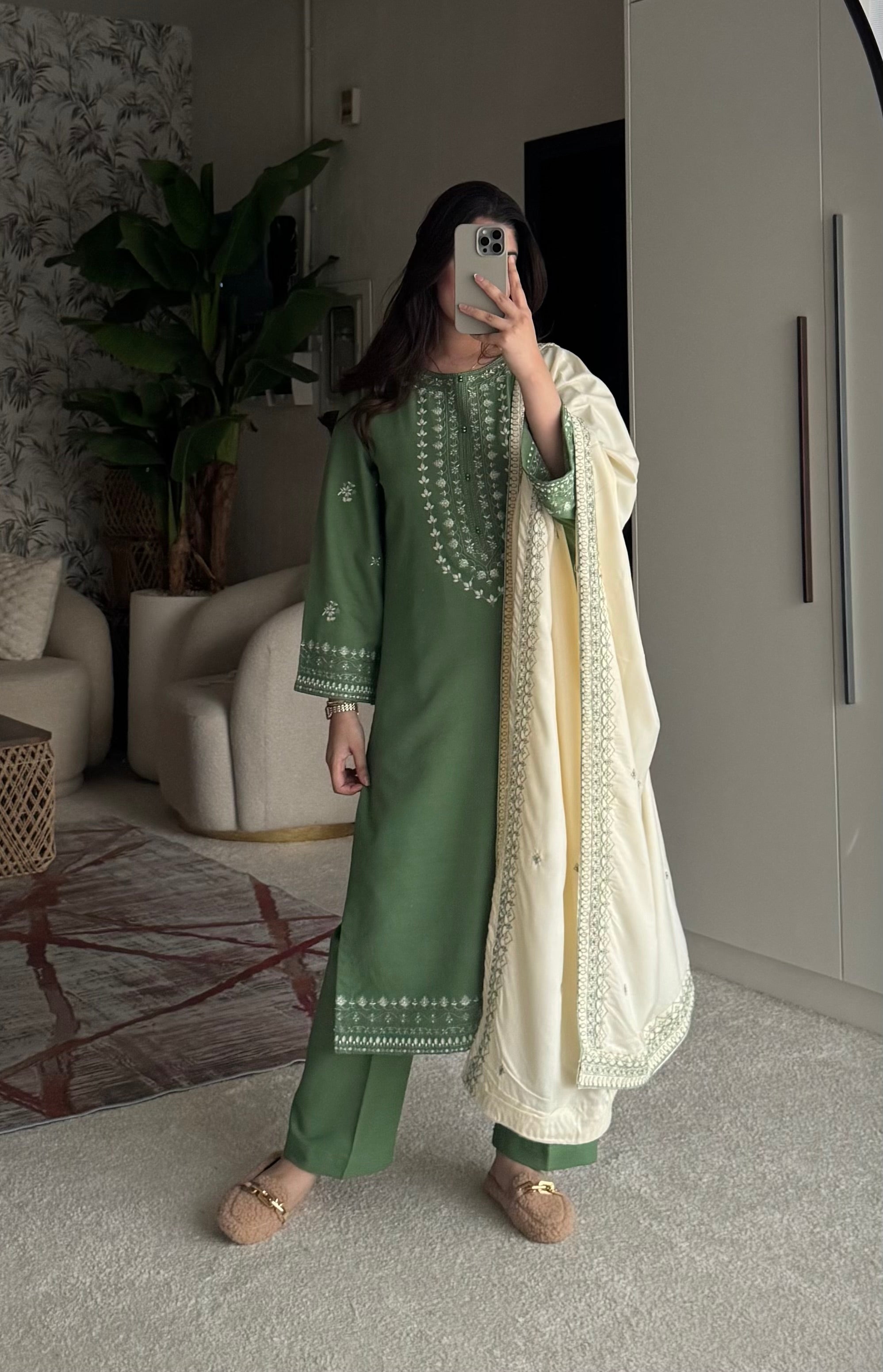 Zarnab Embroidered 3pc