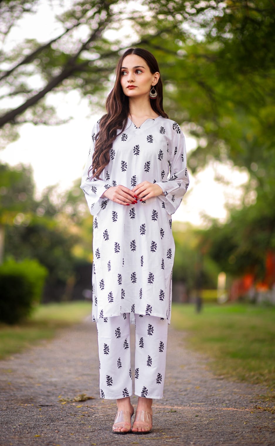 Saleha 2pcs Ca_closet