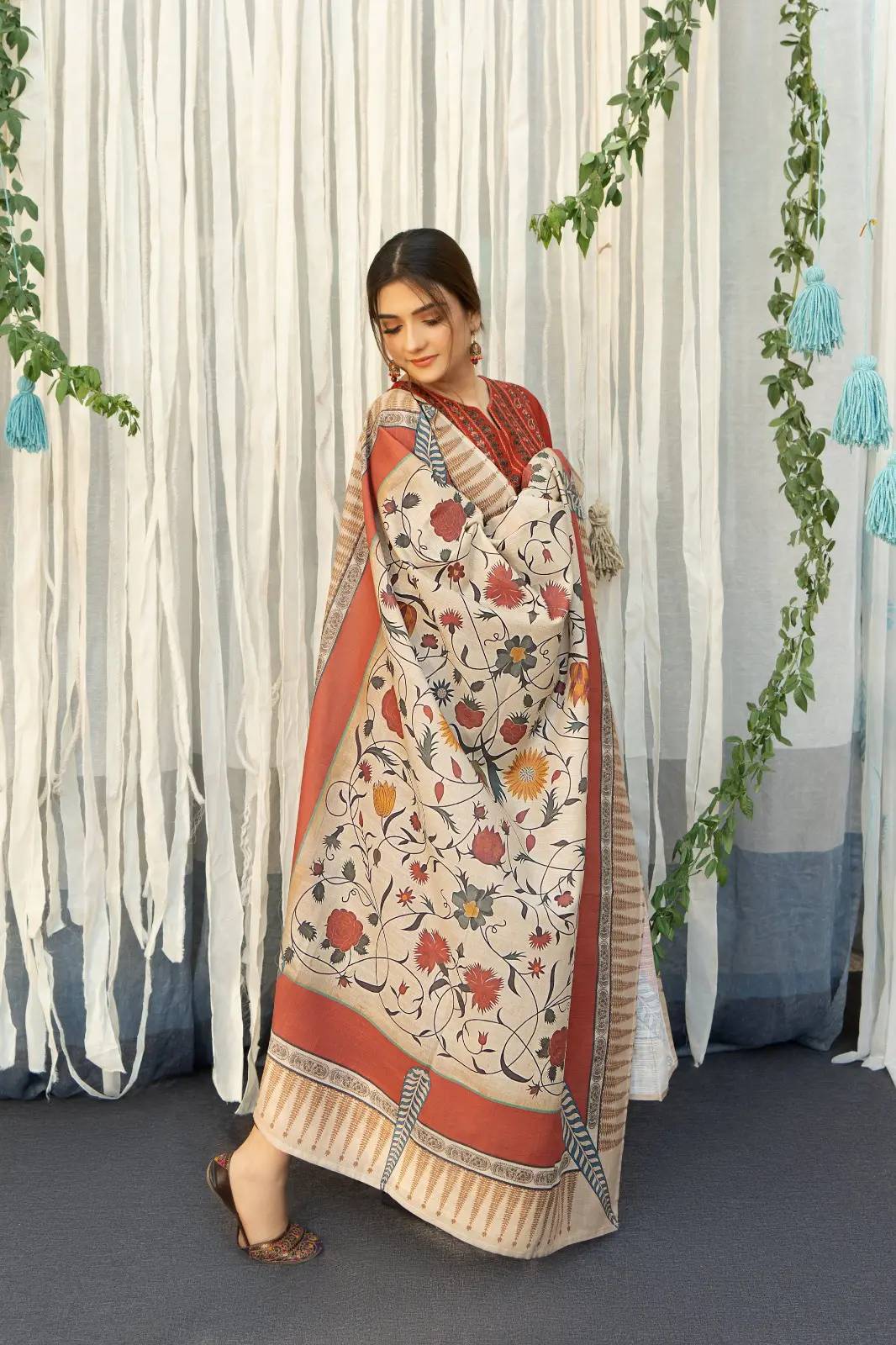 Ayat Embroidered 3pcs Ca_closet