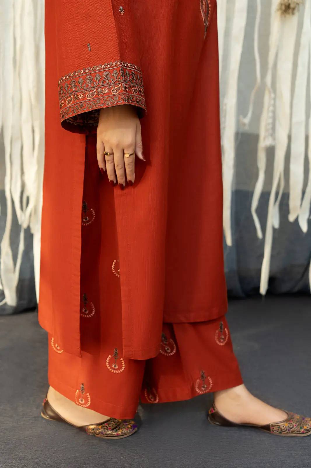 Ayat Embroidered 3pcs Ca_closet