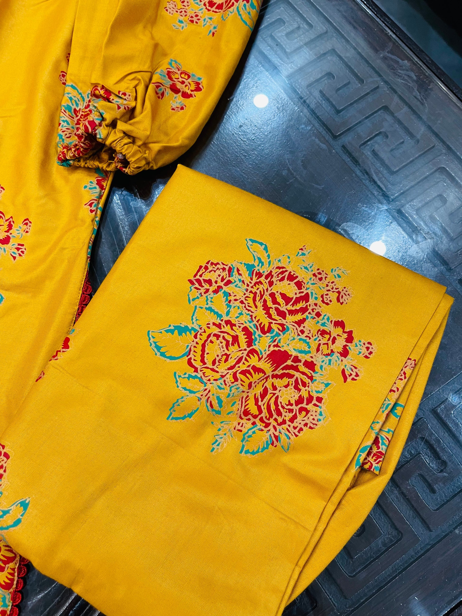 x Ayzel printed 2pcs Ca_closet