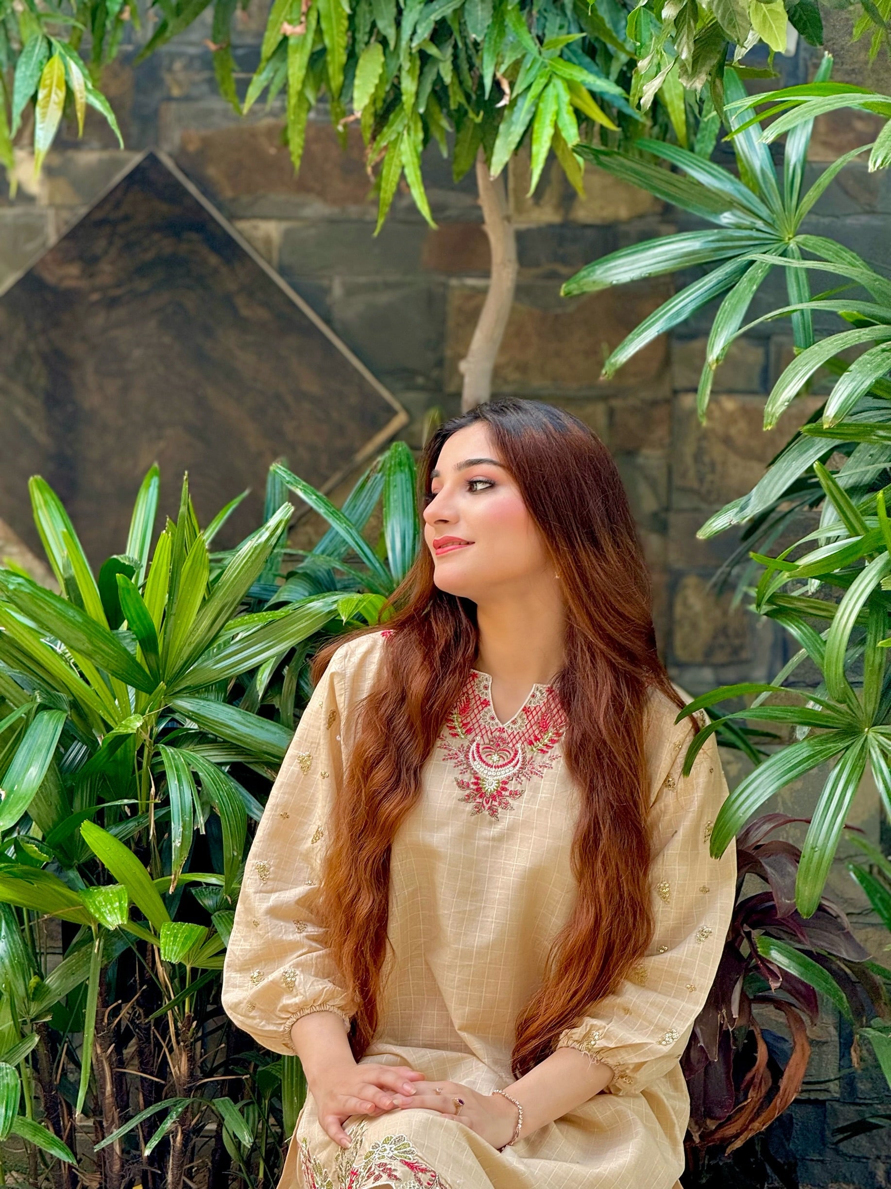 Aaira Embroidered cotton 2pcs Ca_closet