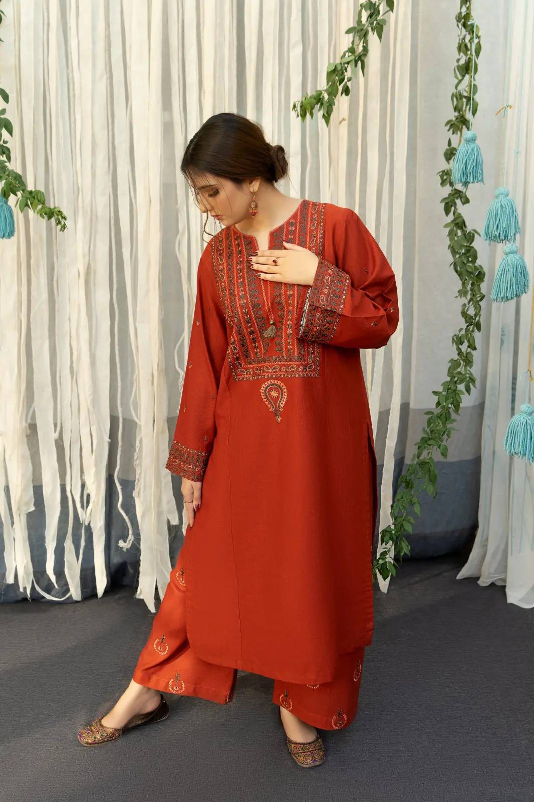Ayat Embroidered 3pcs Ca_closet
