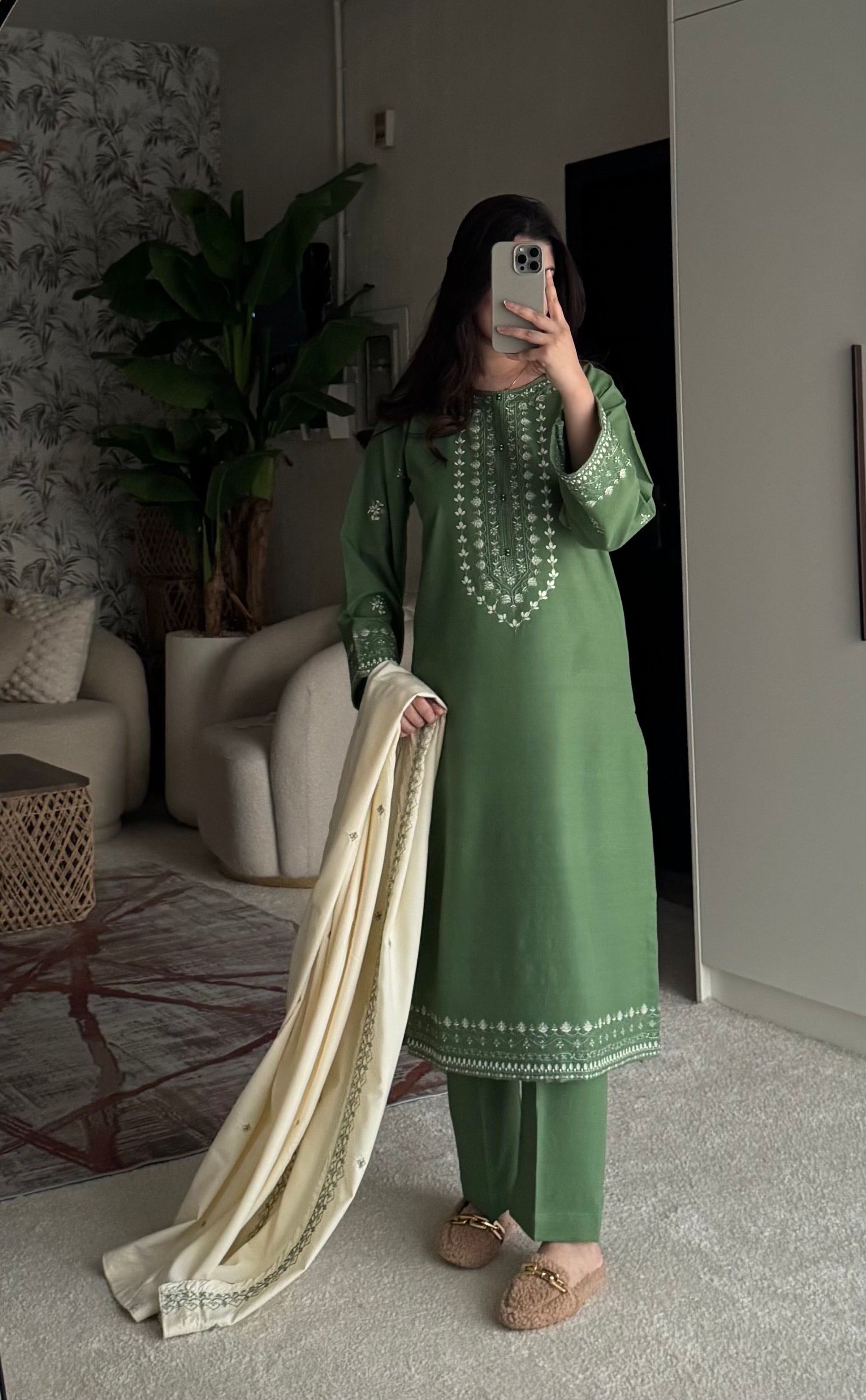 Zarnab Embroidered 3pc