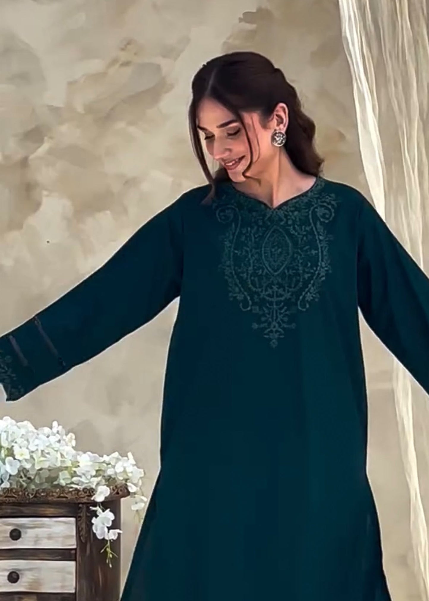 Alee 2pcs - Cotton Embroidered