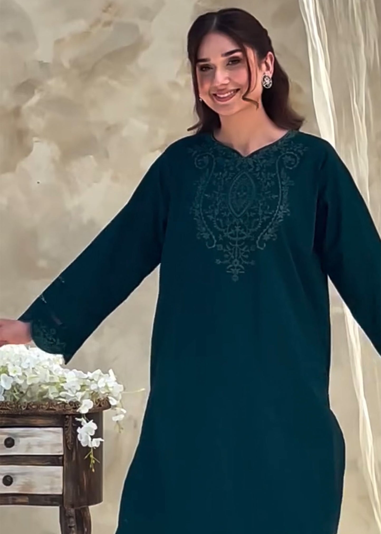 Alee 2pcs - Cotton Embroidered