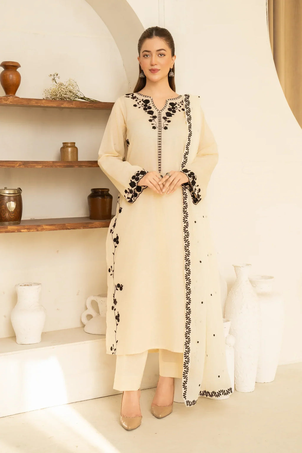 Noor jahan Embroidered 3pc
