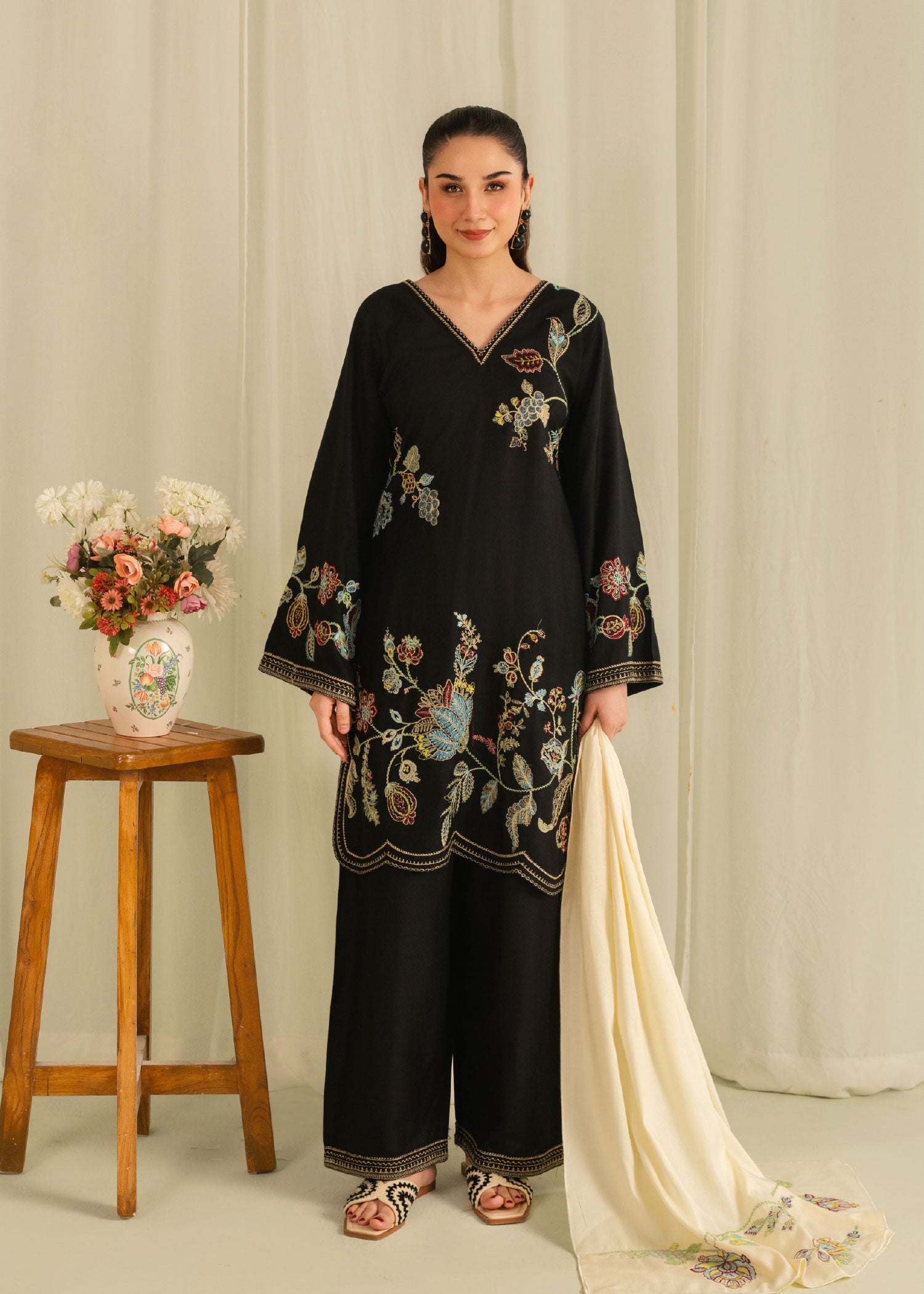 Esmer 3pc - Embroidered dress