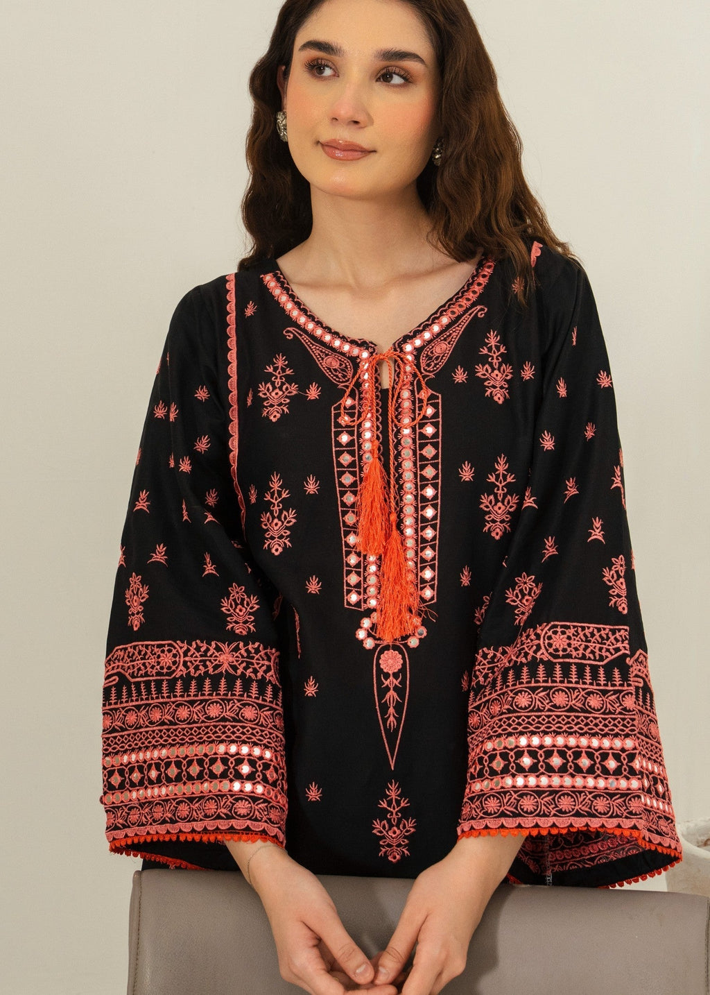 Ajal Embroidered 2pc